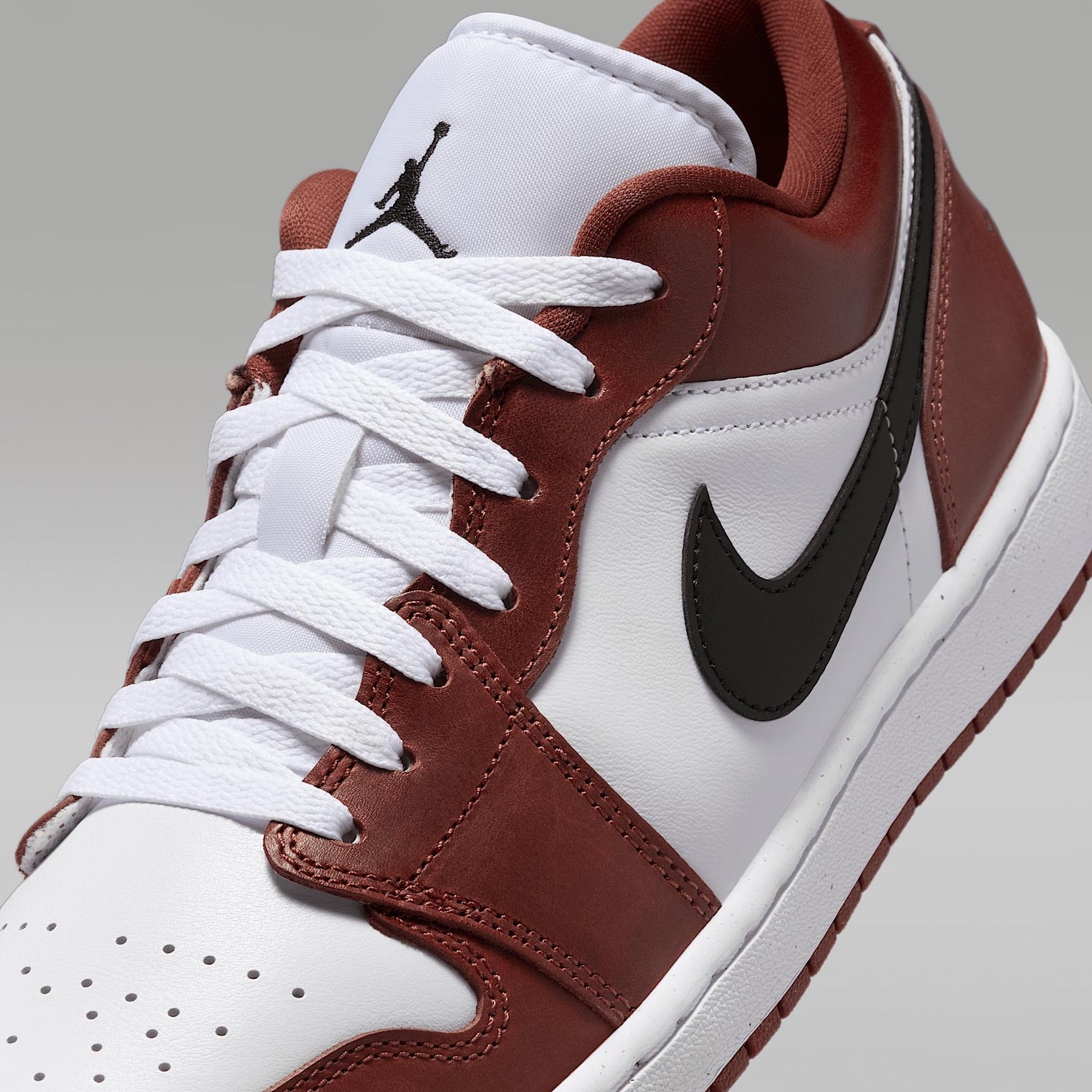 Men's Air Jordan 1 Low SE Shoes Product Image