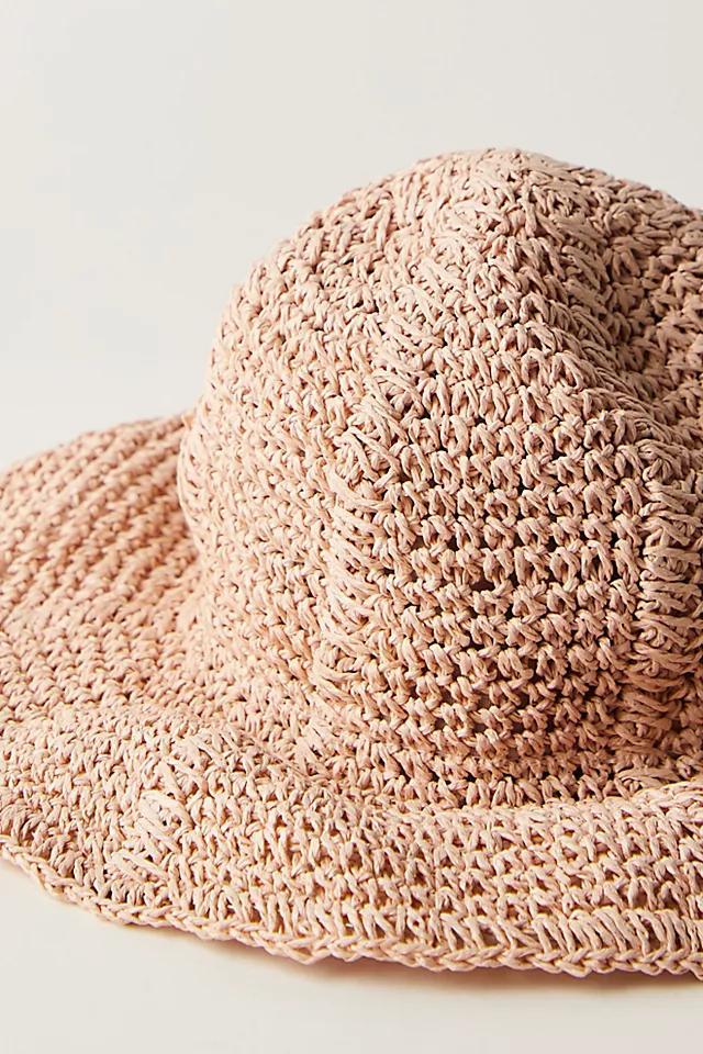 Essential Beach Hat Product Image