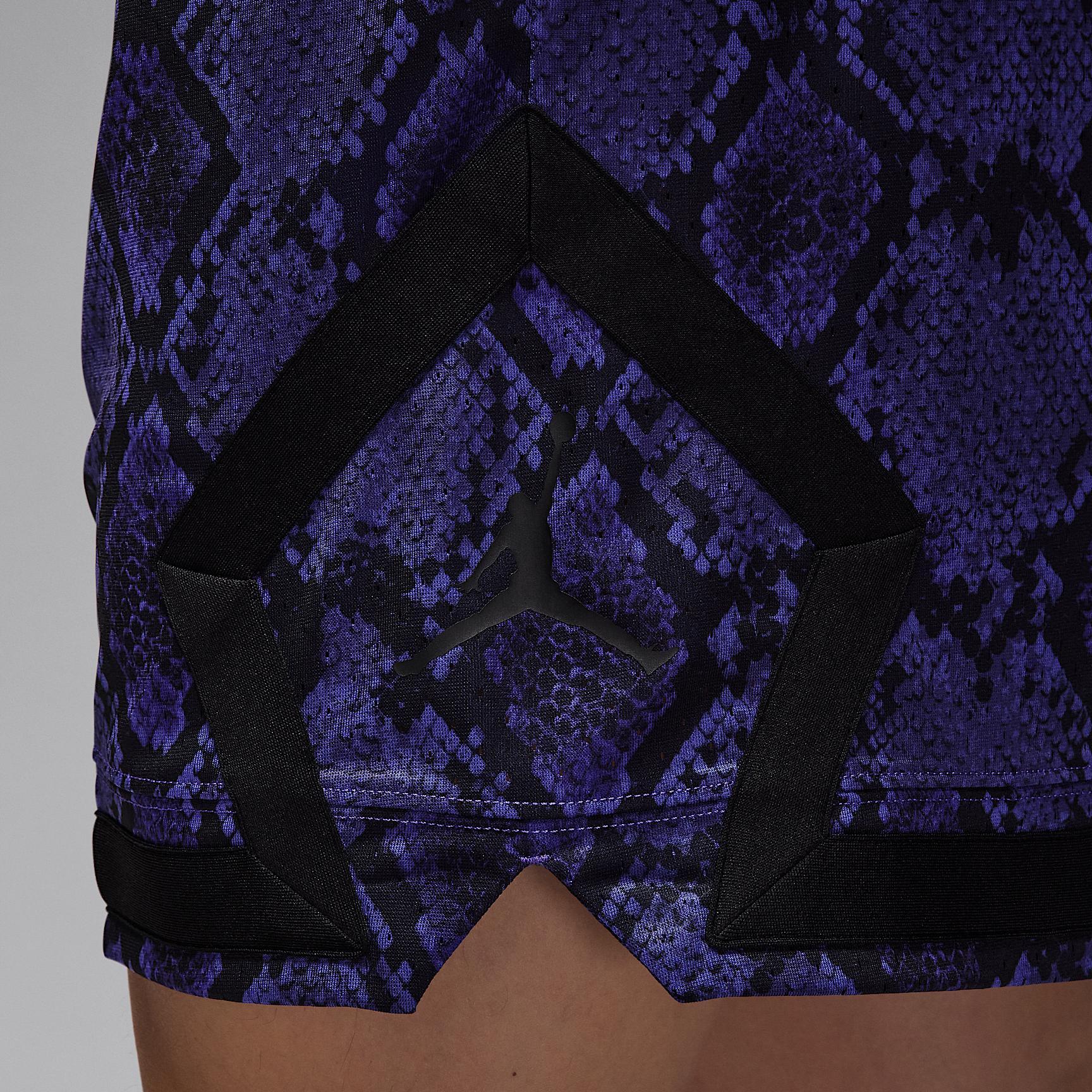 Jordan Sport Men's Dri-FIT Mesh Diamond Shorts Product Image