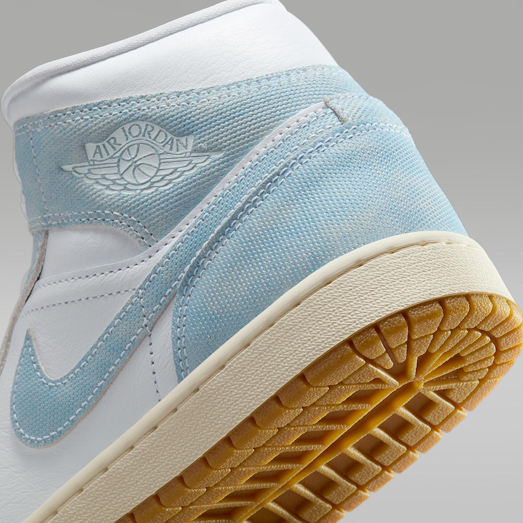 Air Jordan 1 Mid SE Women's Shoes Product Image