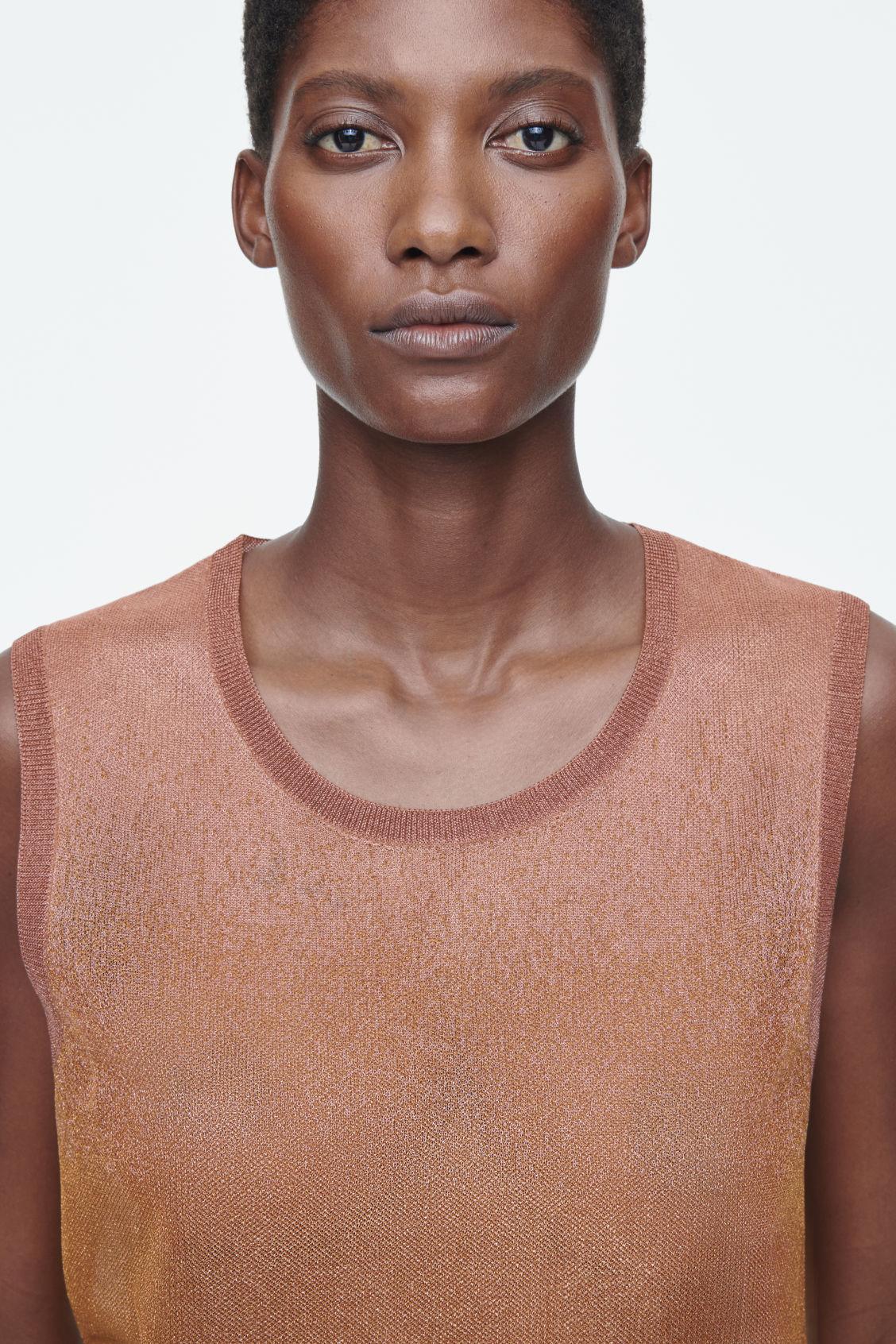 FINE-KNIT OMBRE TANK TOP Product Image