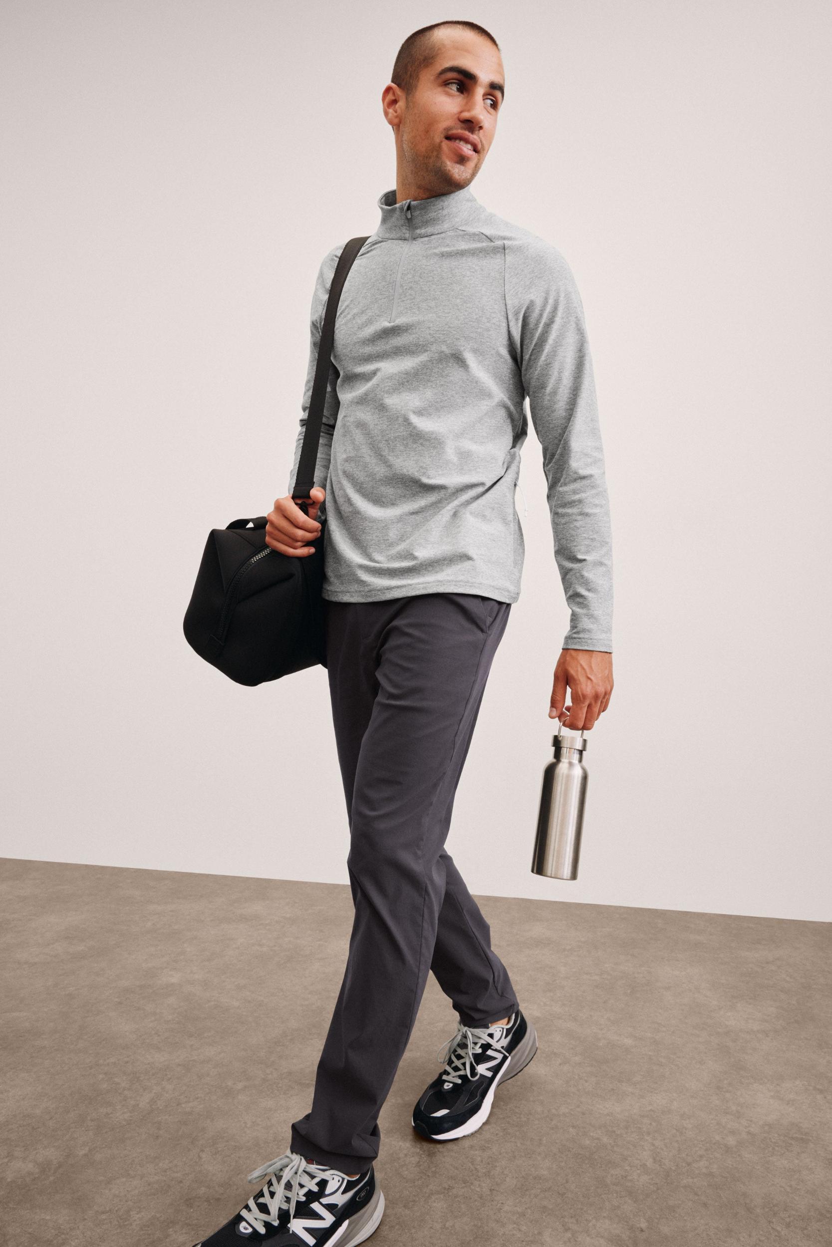 Essential Men's Chino Trouser Male Product Image