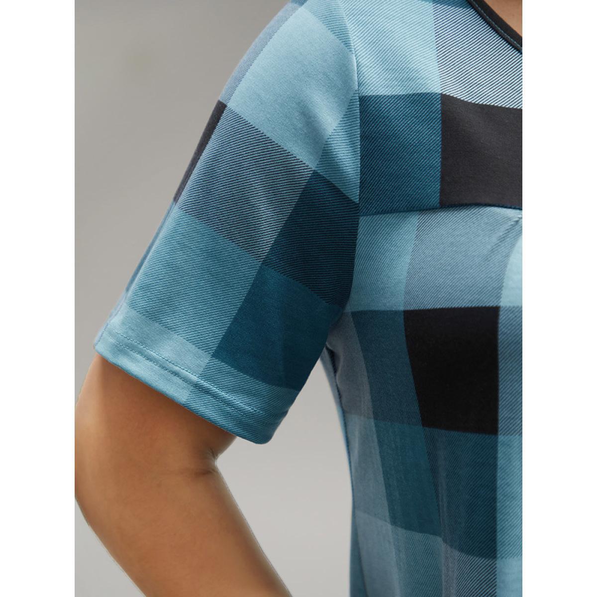 Plus Size Plaid Round Neck Gathered T-shirt Blue Women Casual Gathered Plaid Round Neck Everyday T-shirts BloomChic 18-20/2X Product Image
