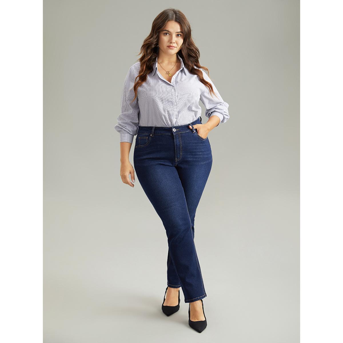 Plus Size Straight Leg Dark Wash Zipper Fly Jeans Women DarkBlue Casual Plain Pocket High stretch Pocket Jeans BloomChic 12/L Product Image