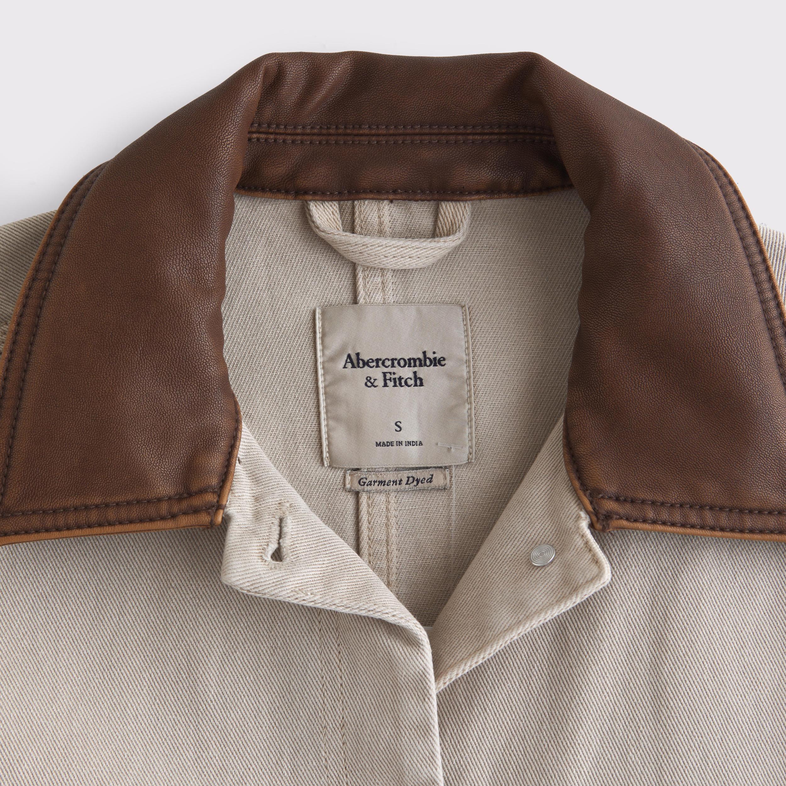 Short Twill Barn Jacket Product Image