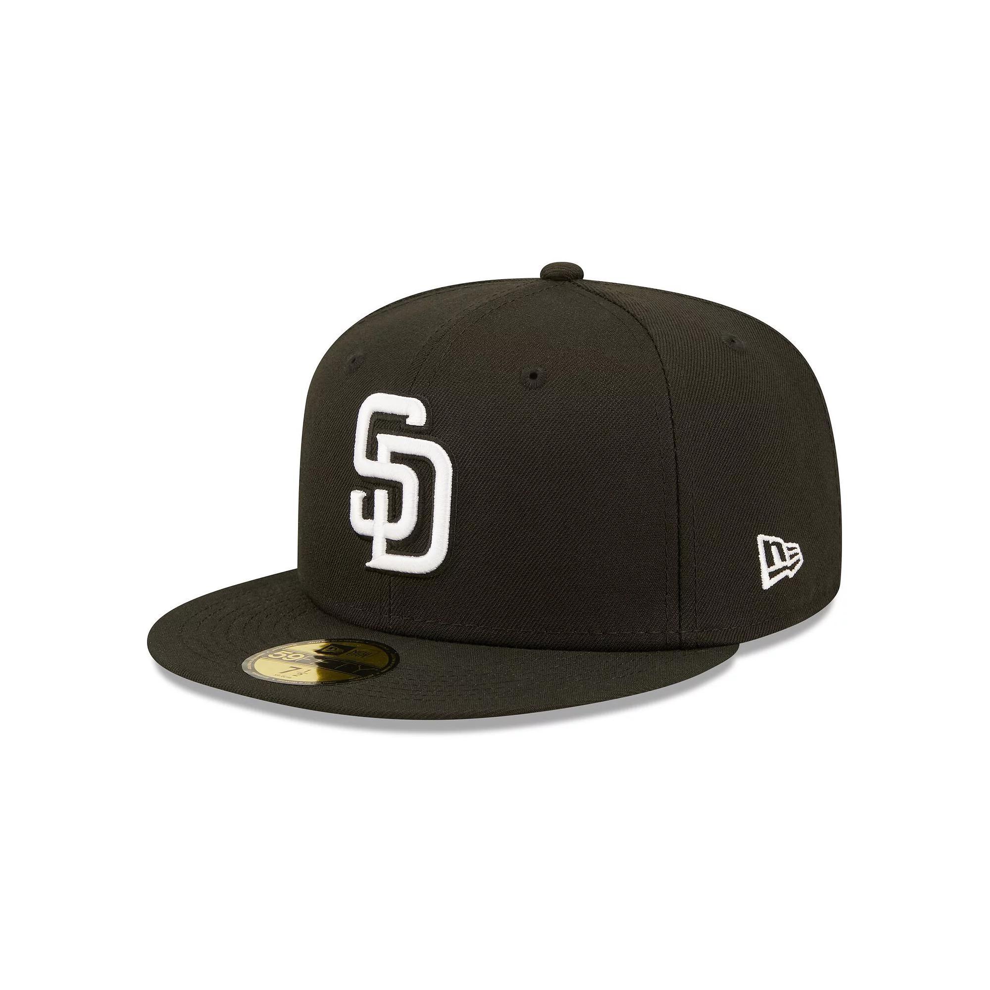 Men's New Era Black San Diego Padres Team Logo 59FIFTY Fitted Hat, Size: 7 1/4 Product Image
