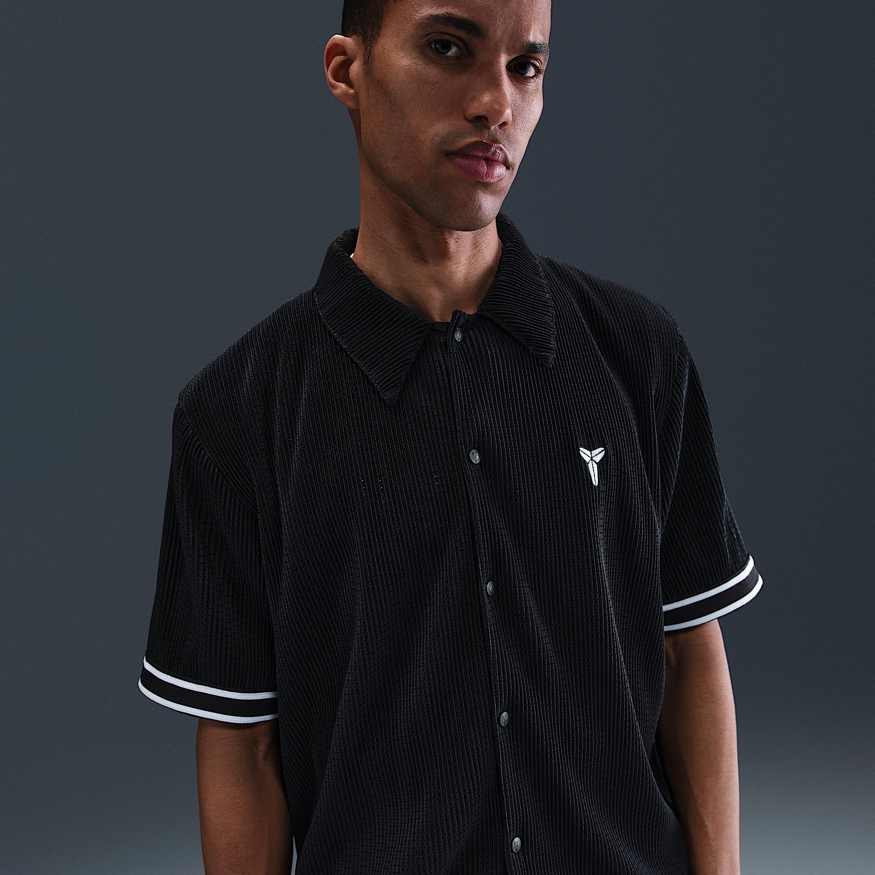 Nike Men's Kobe Pleated Short-Sleeve Basketball Top Product Image