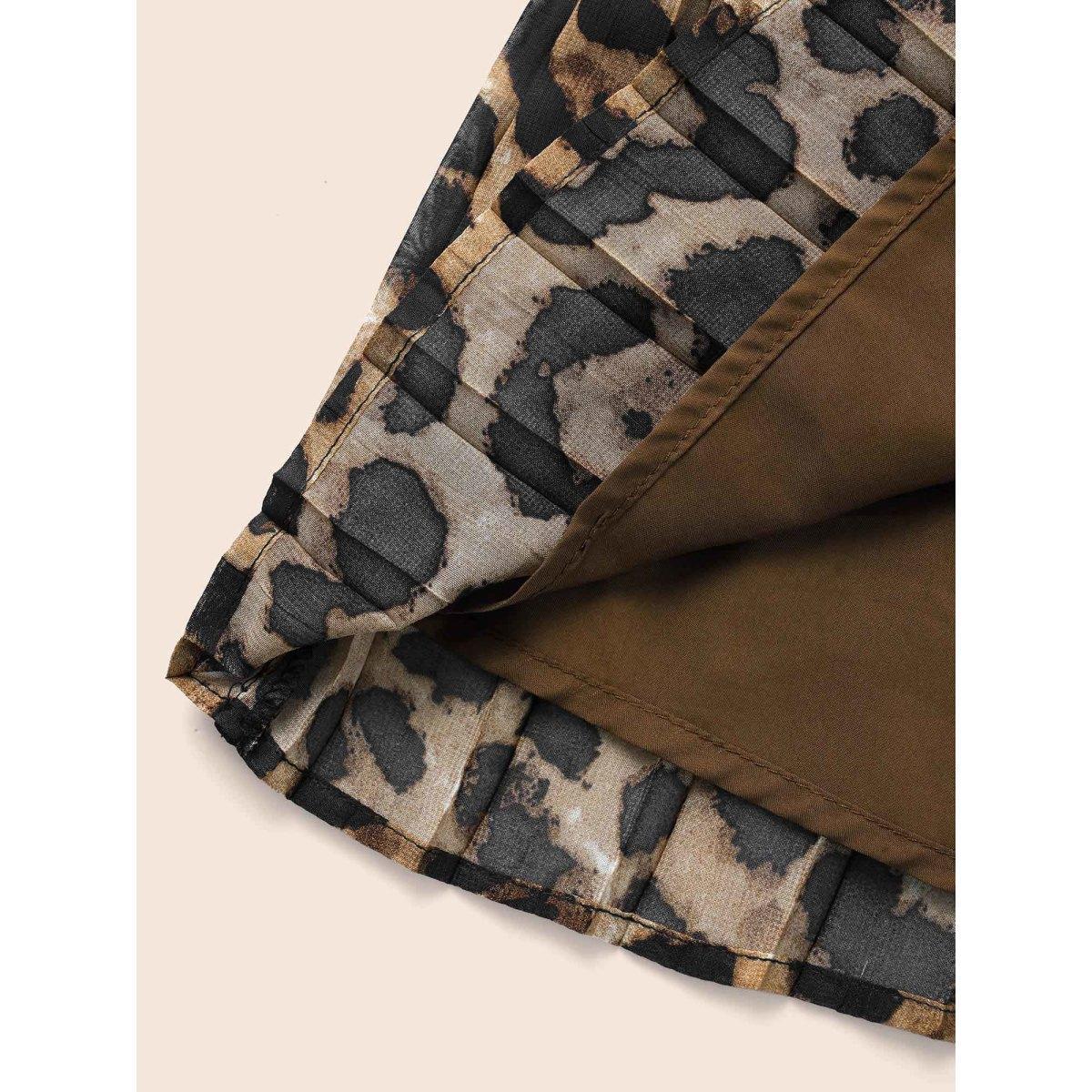 Plus Size V Neck Leopard Print Patchwork Dress Yellowishbrown Women Elegant Pleated V-neck Elbow-length sleeve Curvy BloomChic 30/6X Product Image