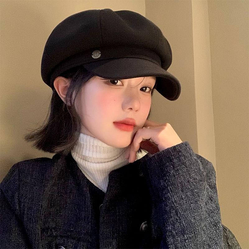 Metal Disc Newsboy Cap Product Image