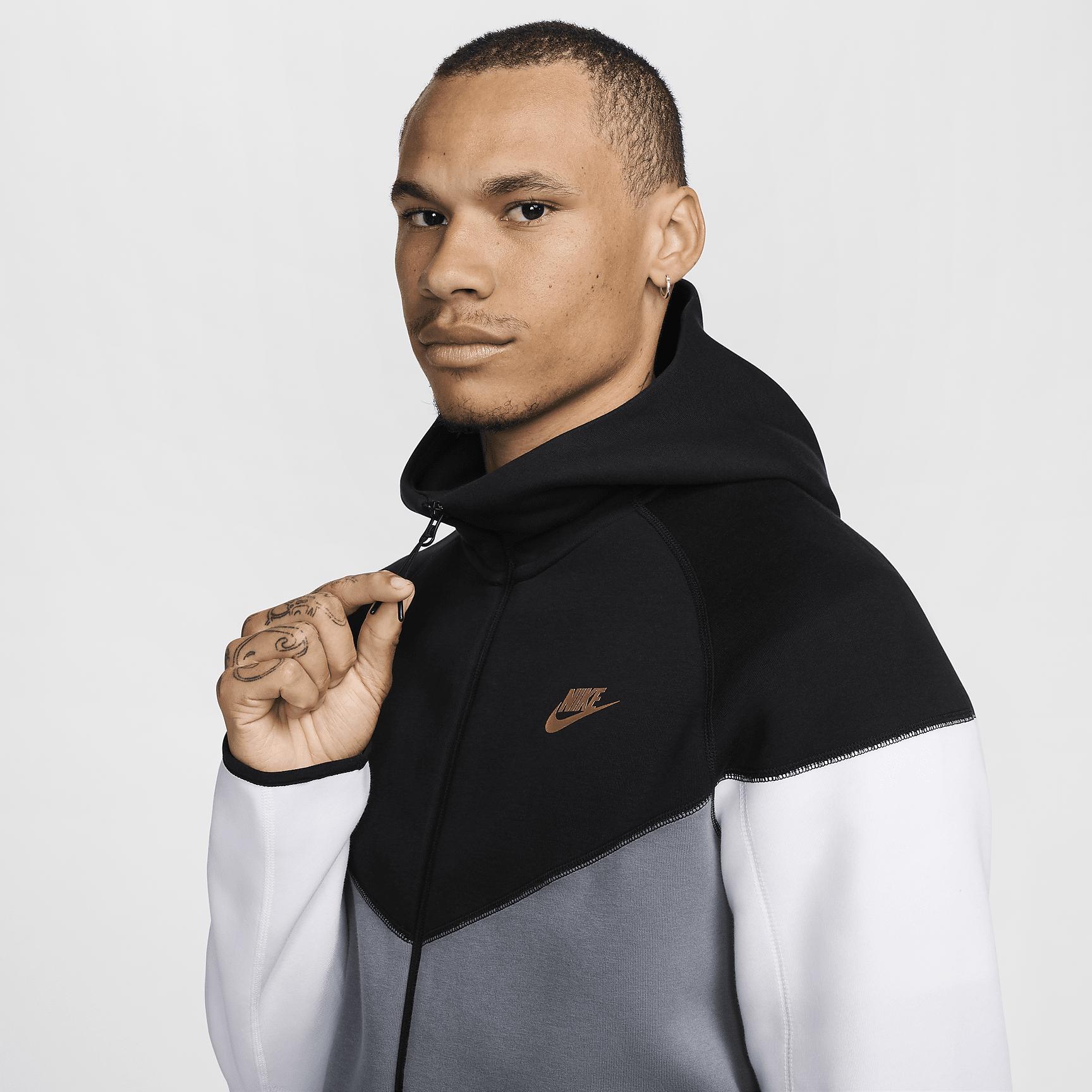 Nike Sportswear Tech Fleece Windrunner Men's Full-Zip Hoodie Product Image