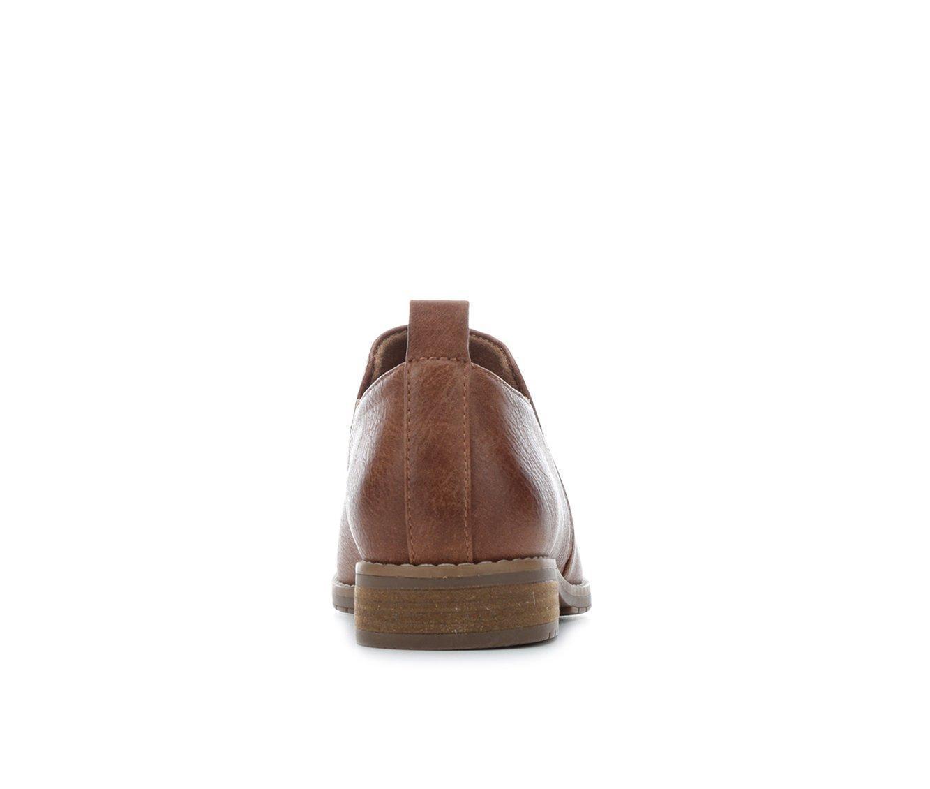 Women's EuroSoft Willet Casual Shoes Product Image