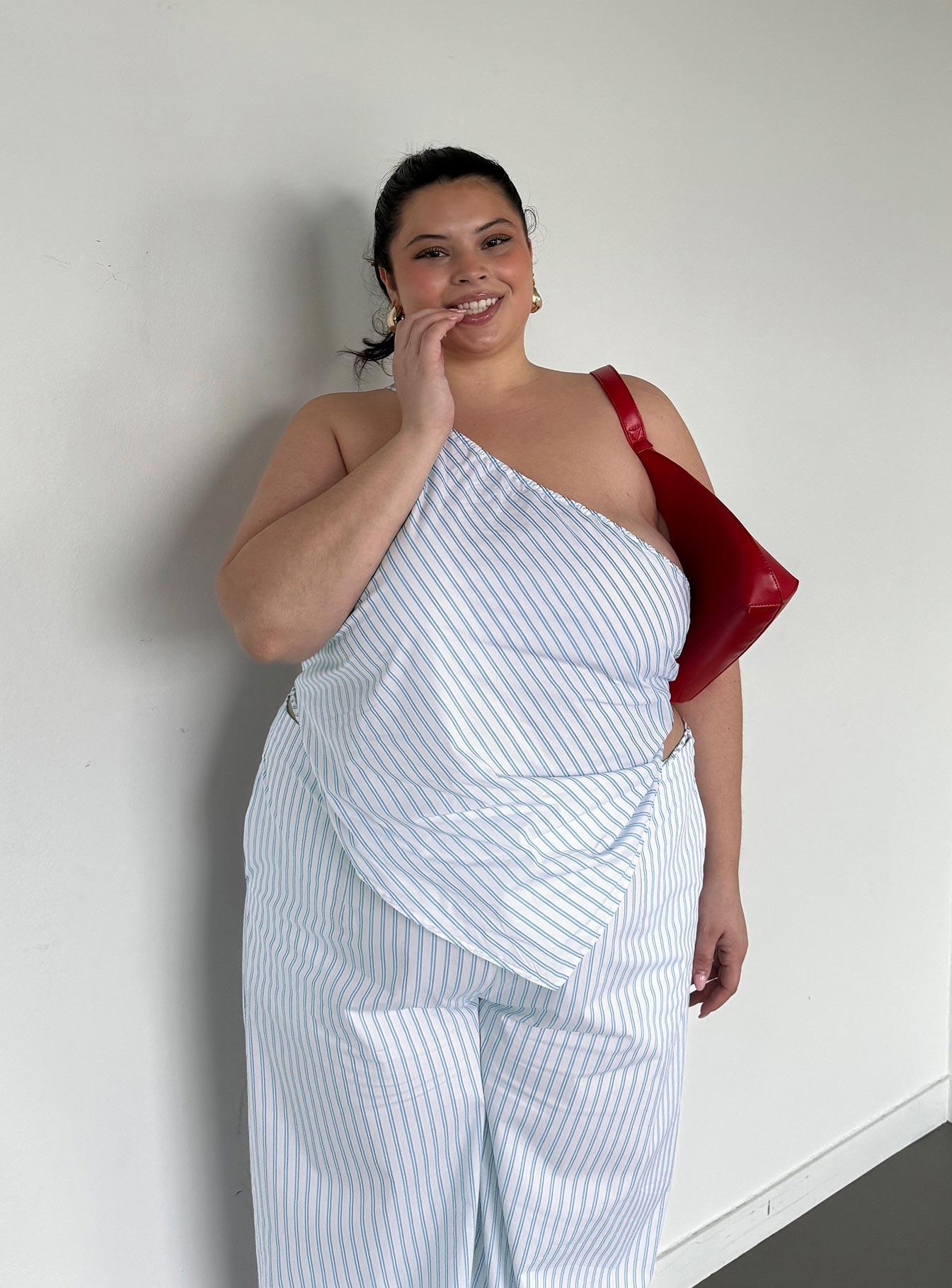 Collied Asymmetric Top Blue / White Stripe Curve Product Image