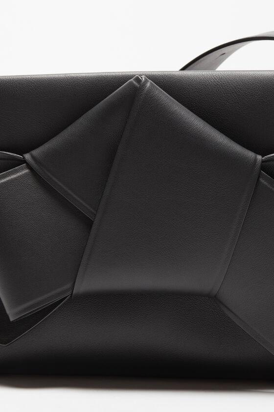 Musubi shoulder bag Product Image