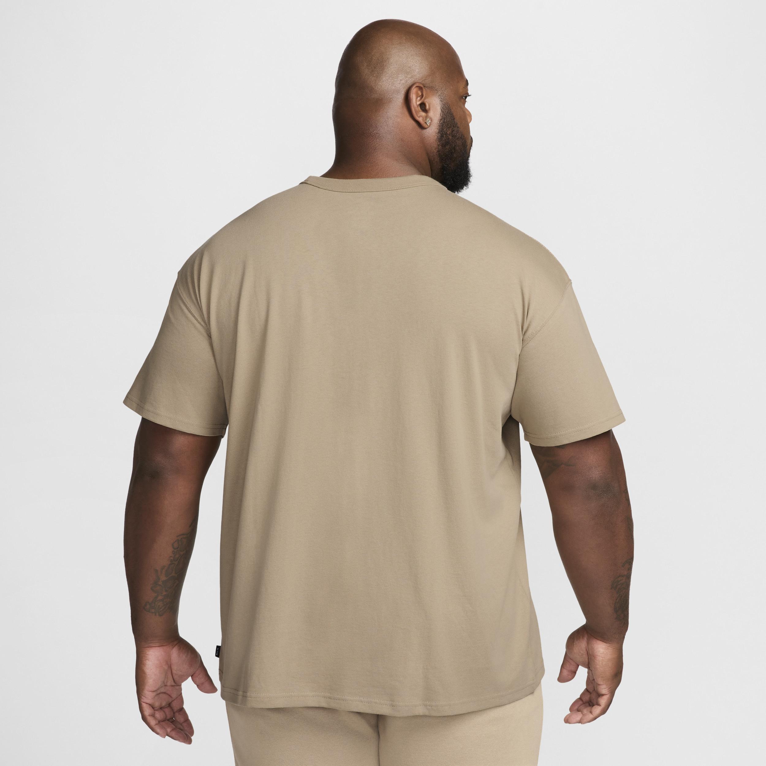 Men's Nike Sportswear Premium Essentials Pocket T-Shirt Product Image