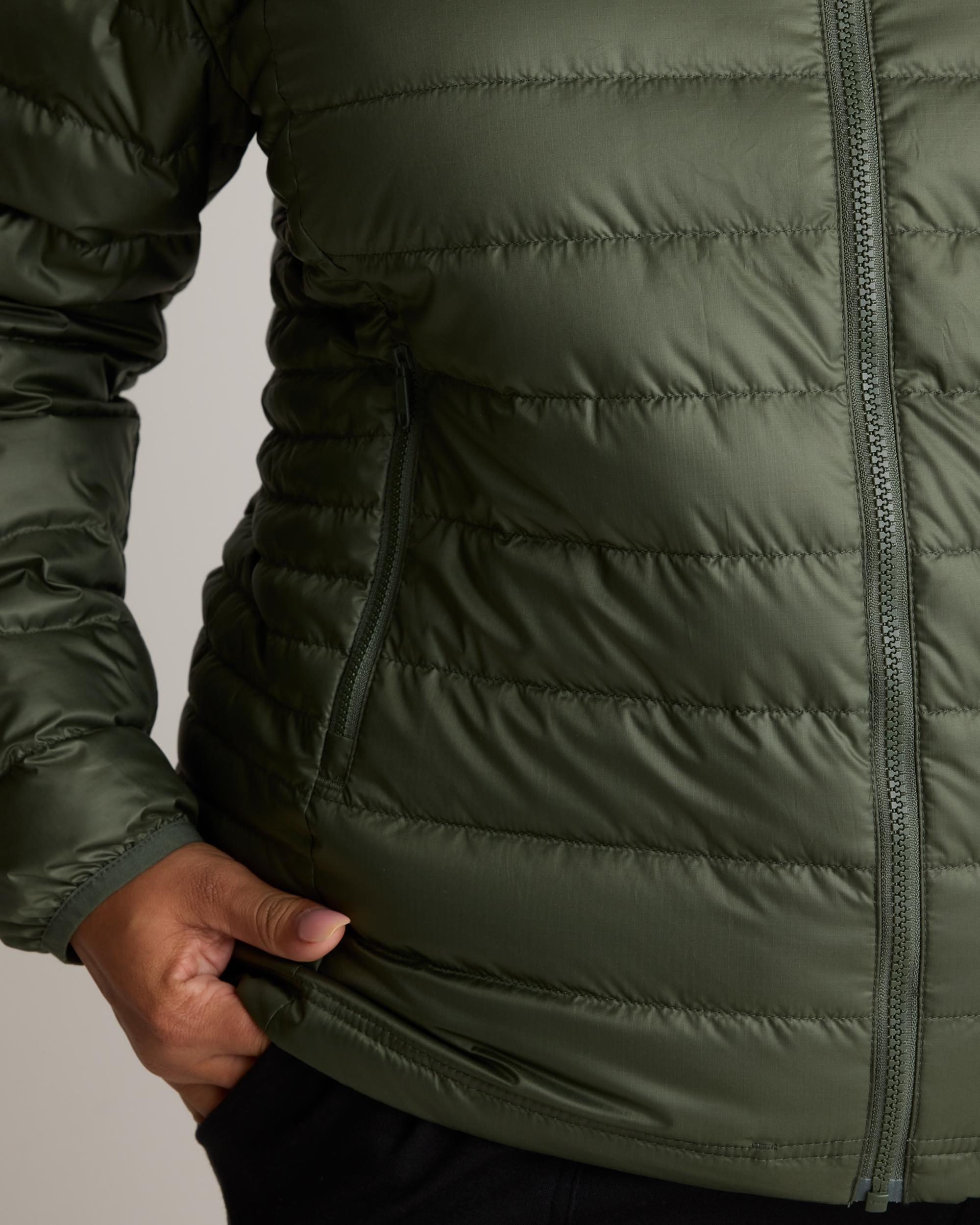 Quince | Women's Lightweight Down Packable Puffer Jacket Recycled Polyester Product Image