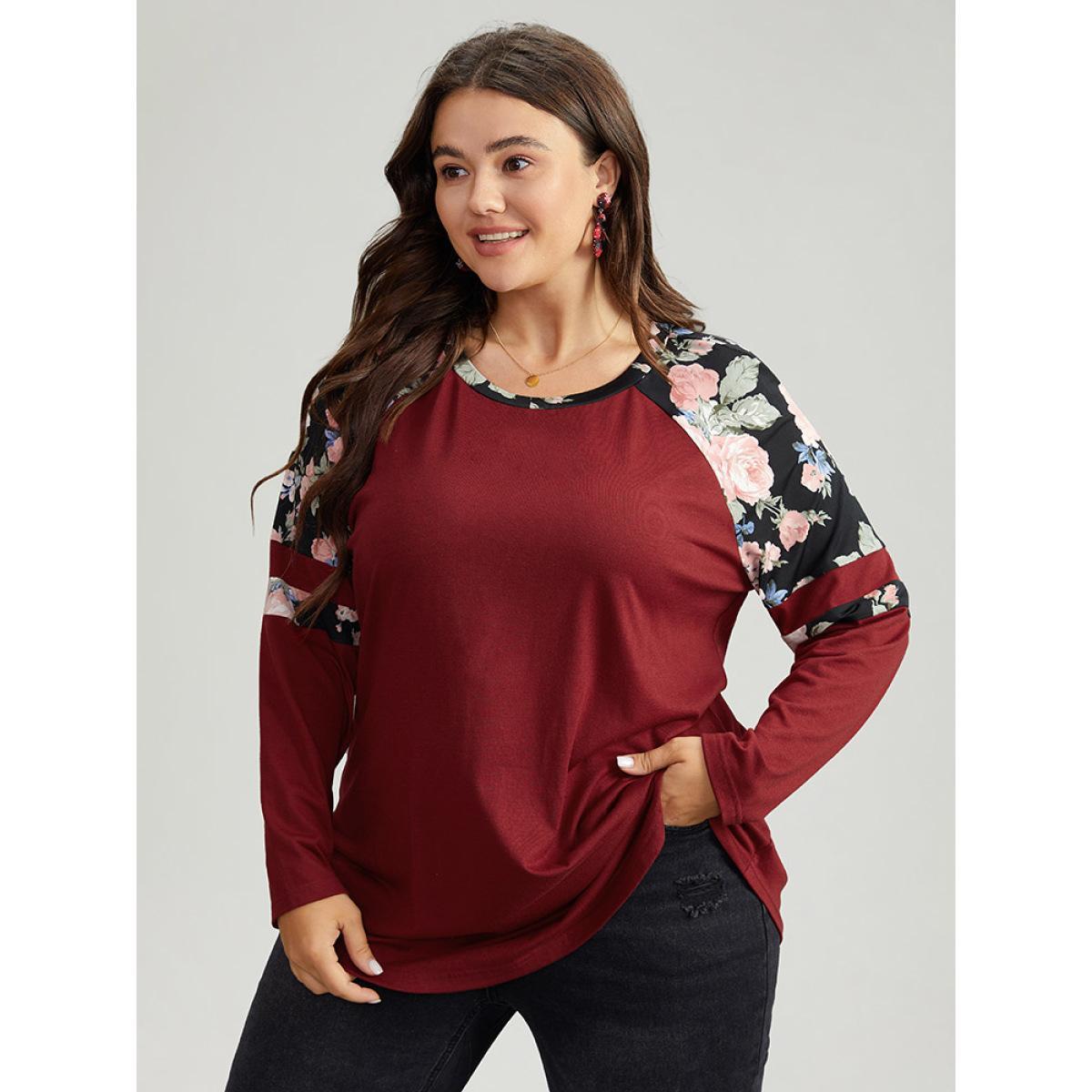 Plus Size Floral Print Patchwork Raglan Sleeve T-shirt Red Women Casual Contrast Floral Round Neck Festival-Christmas T-shirts BloomChic 12/L Product Image