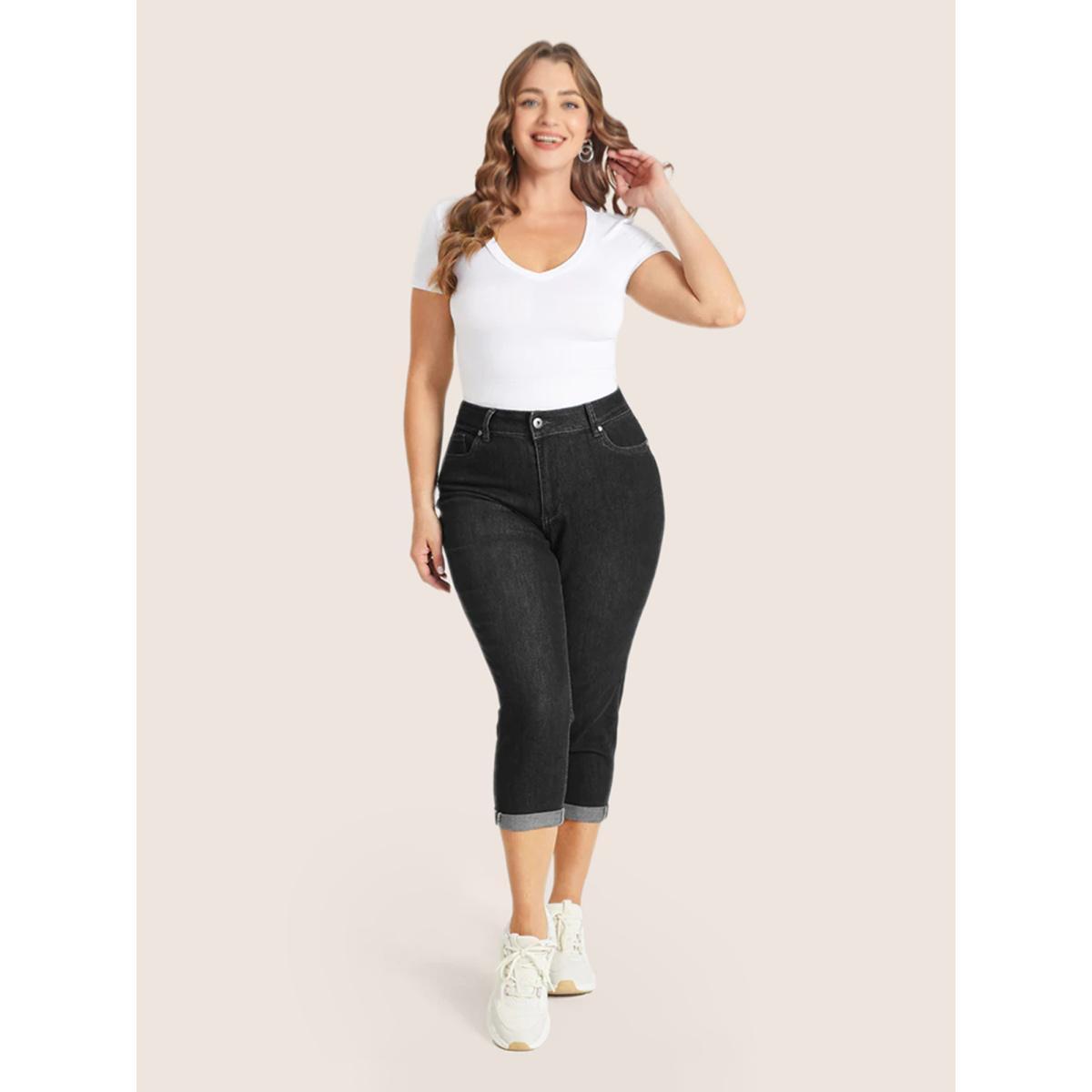 Plus Size Very Stretchy High Rise Dark Wash Cropped Jeans Women Black Casual Plain High stretch Slanted pocket Jeans BloomChic 10/M Product Image