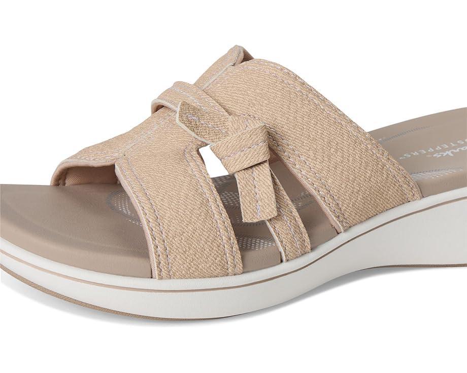 Women's Clarks Breeze Rae Mia Product Image