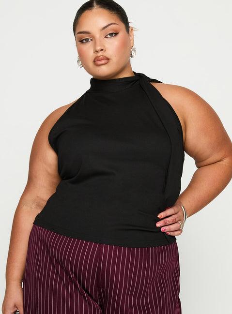 Mathias Top Black Curve Product Image