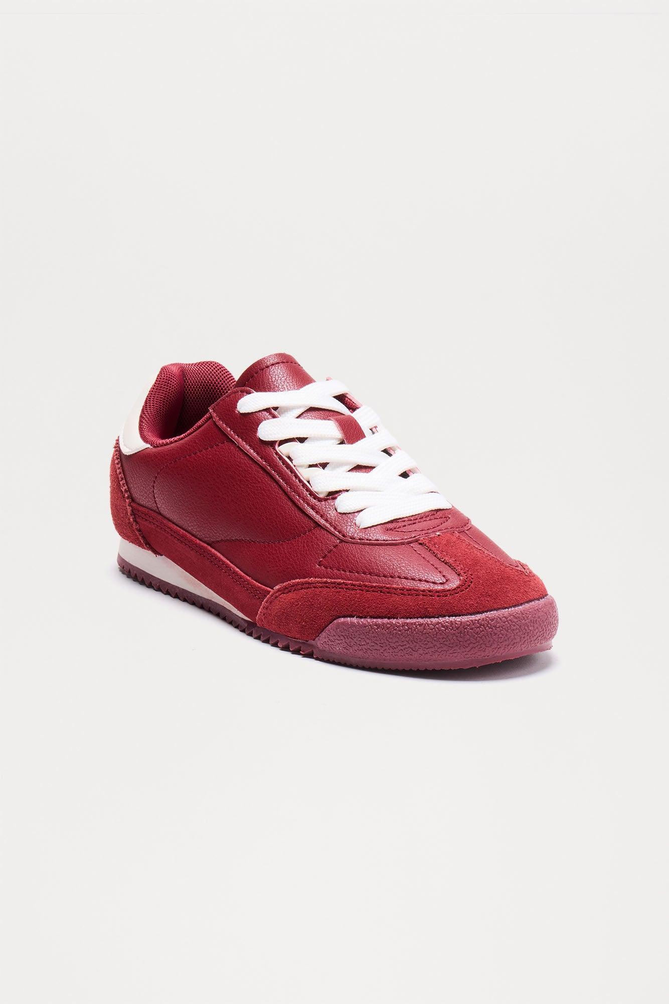 Justin Low Top Sneakers - Burgundy Product Image