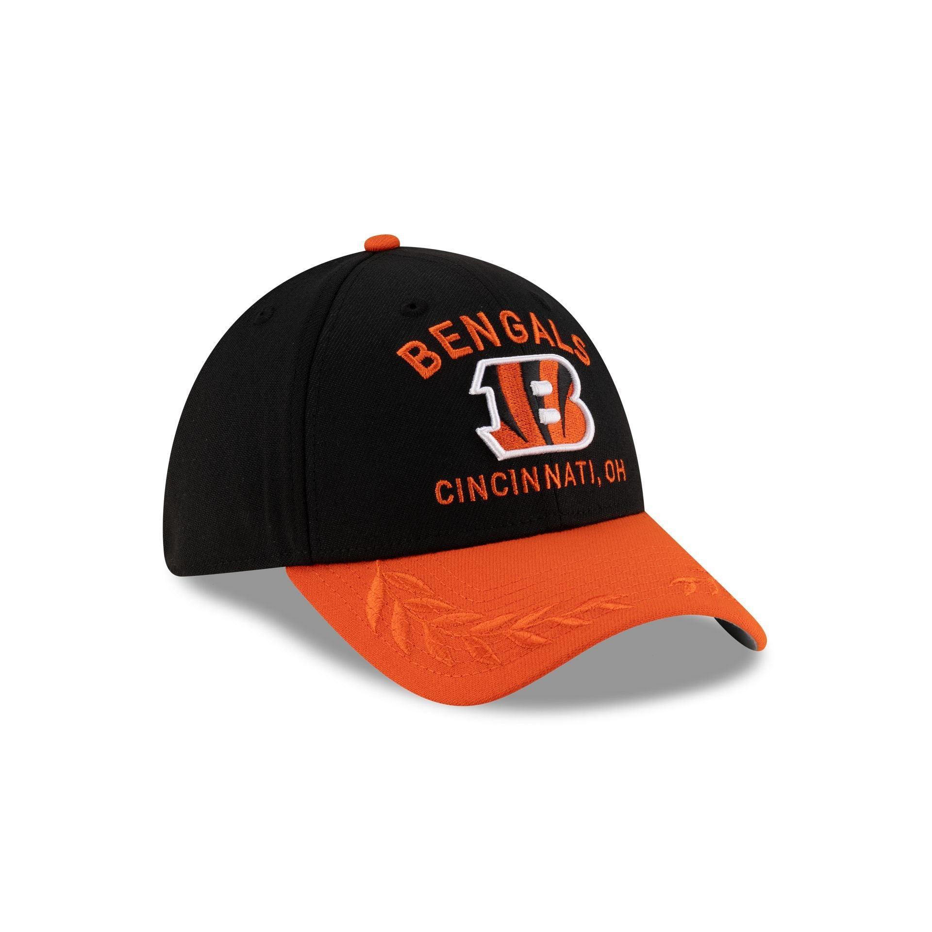 New York Yankees Moleskin Crown Maroon 9FORTY A-Frame Snapback Hat Male Product Image