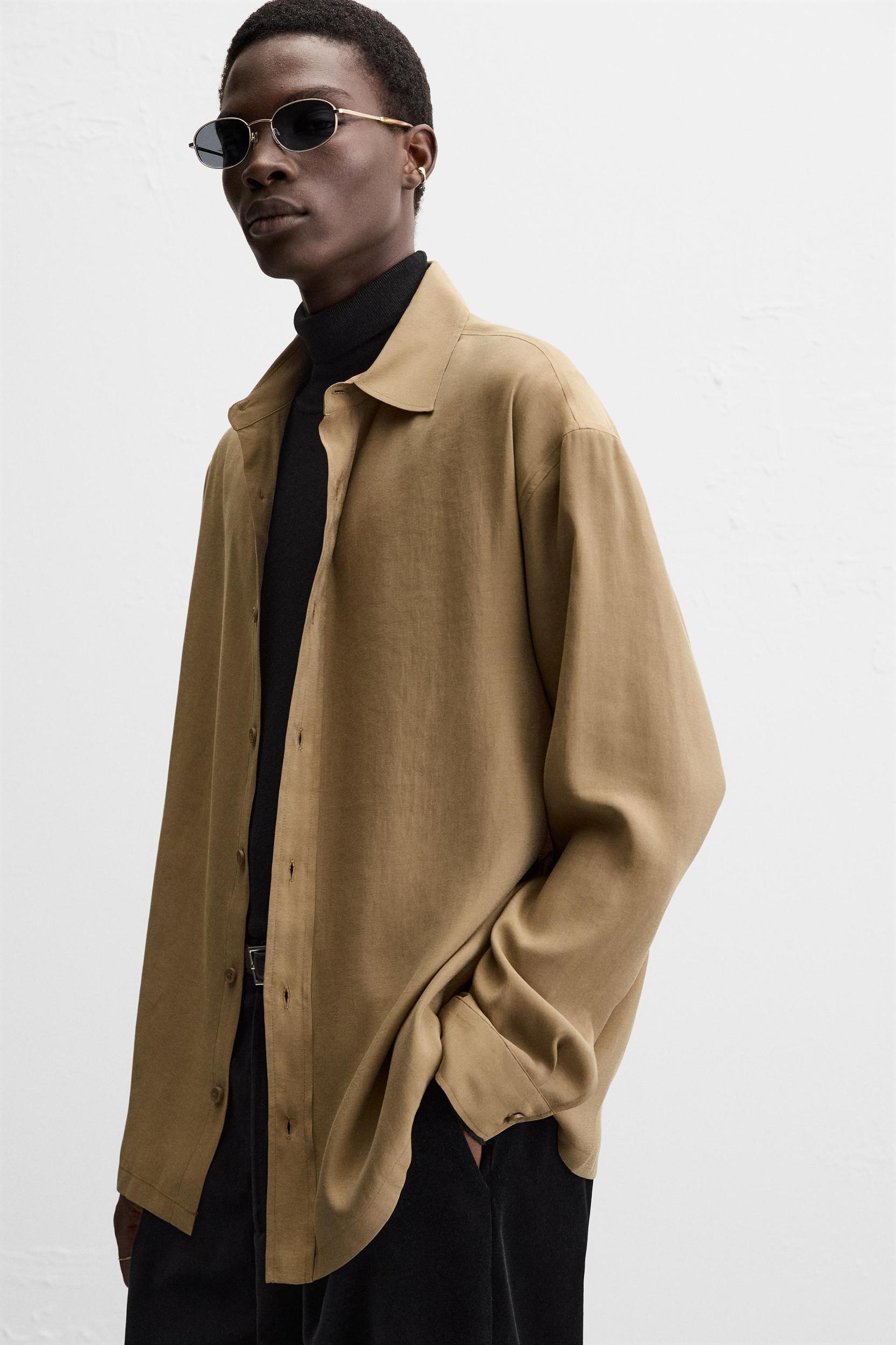 FLOWY SHIRT Product Image