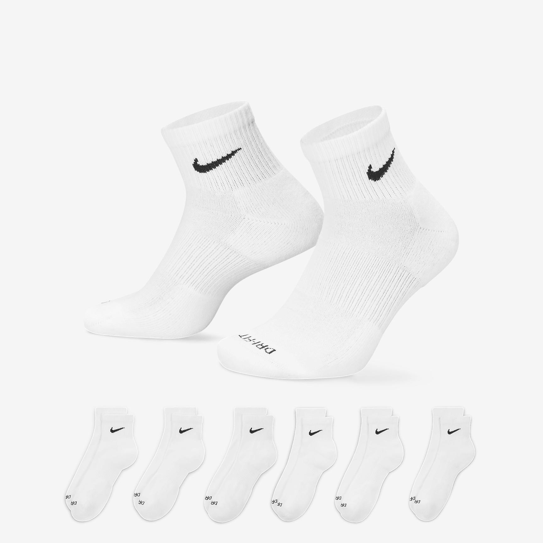 Nike Everyday Plus Cushioned Training Ankle Socks (6 Pairs) Product Image
