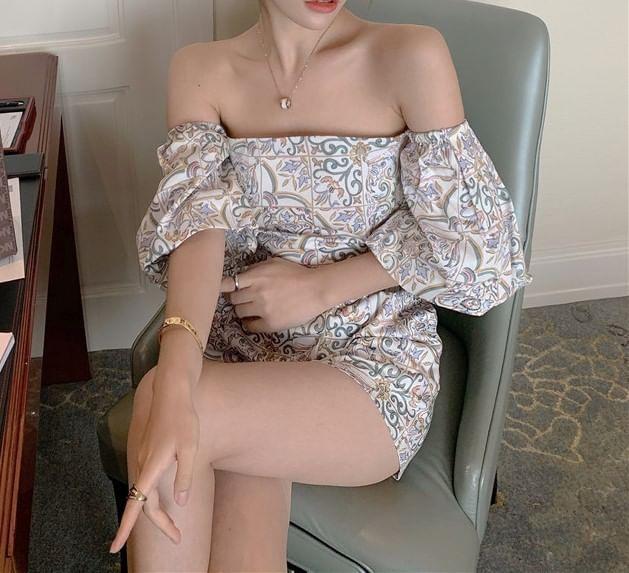 Puff-Sleeve Square Neck Floral Print Romper Product Image