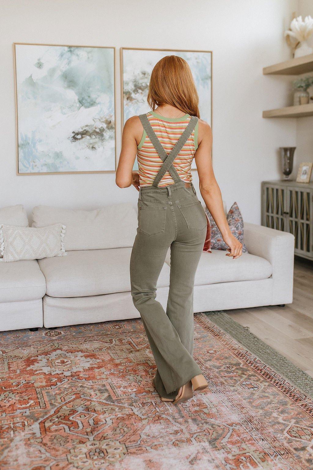 Charlotte High Rise Stone Wash Slim Jeans in Gray (Online Exclusive) Product Image