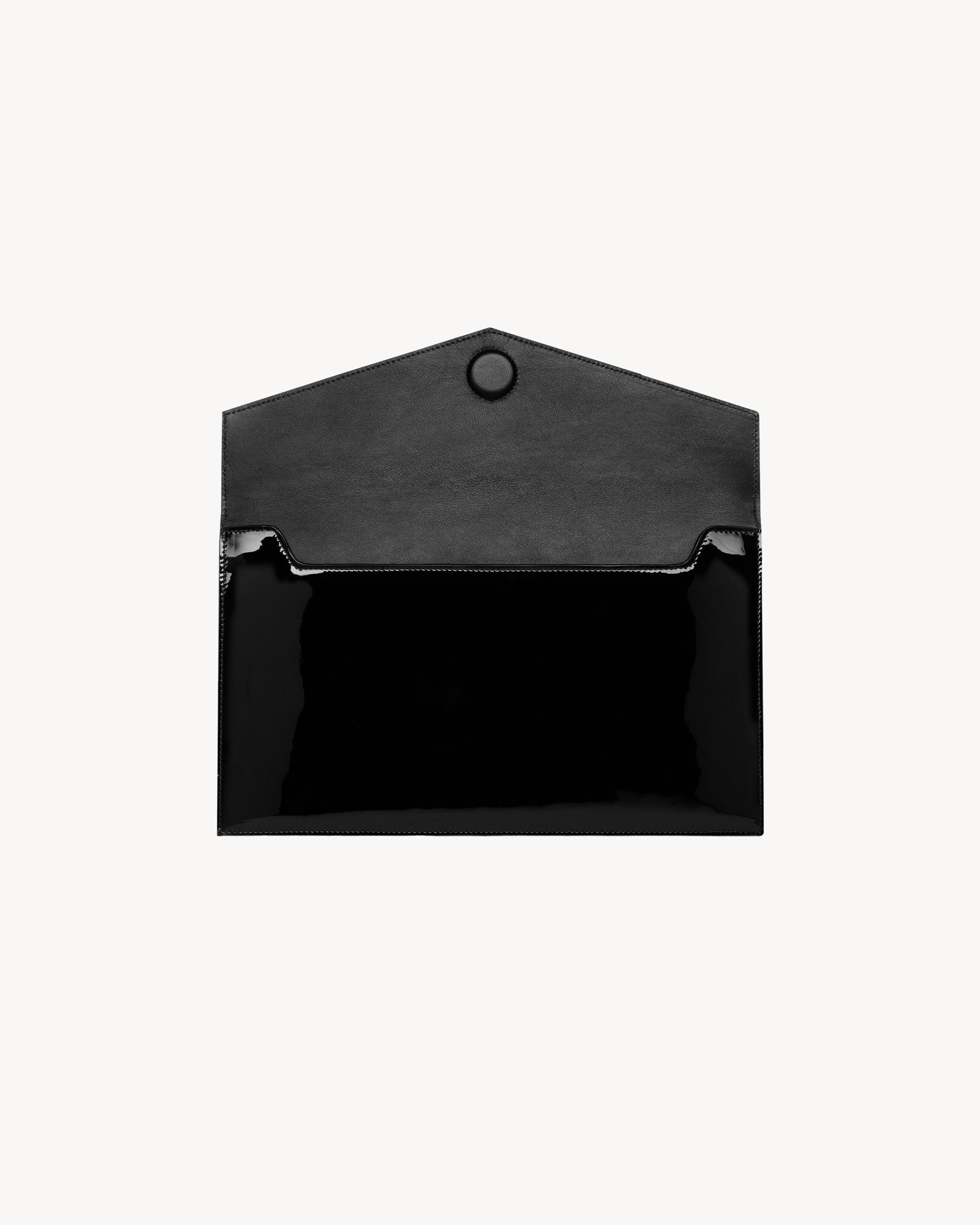 UPTOWN POUCH IN PATENT LEATHER Product Image