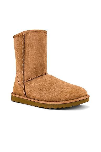 UGG Mens Classic Short Boots Product Image
