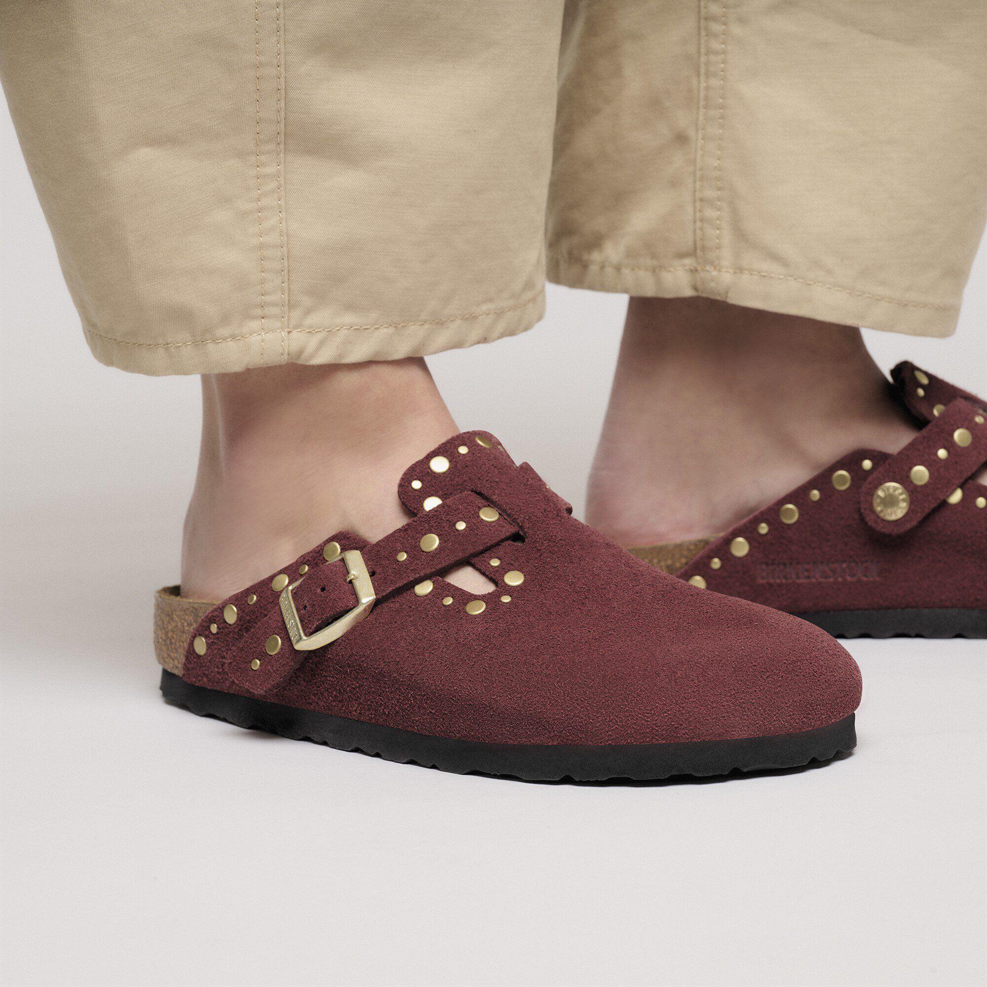 Boston Rivets Suede Leather Product Image