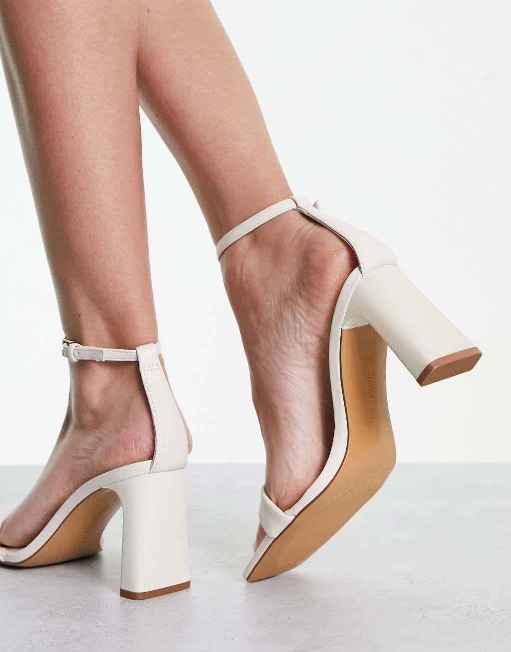 Stradivarius heeled sandal Product Image