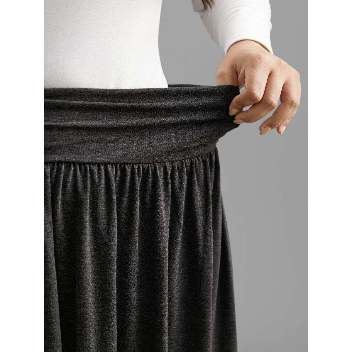 Plus Size Plain Ruched Pocket Slightly Stretchy Skirt Women DimGray Elegant Gathered Low stretch Side seam pocket Everyday Skirts BloomChic 14-16/1X Product Image