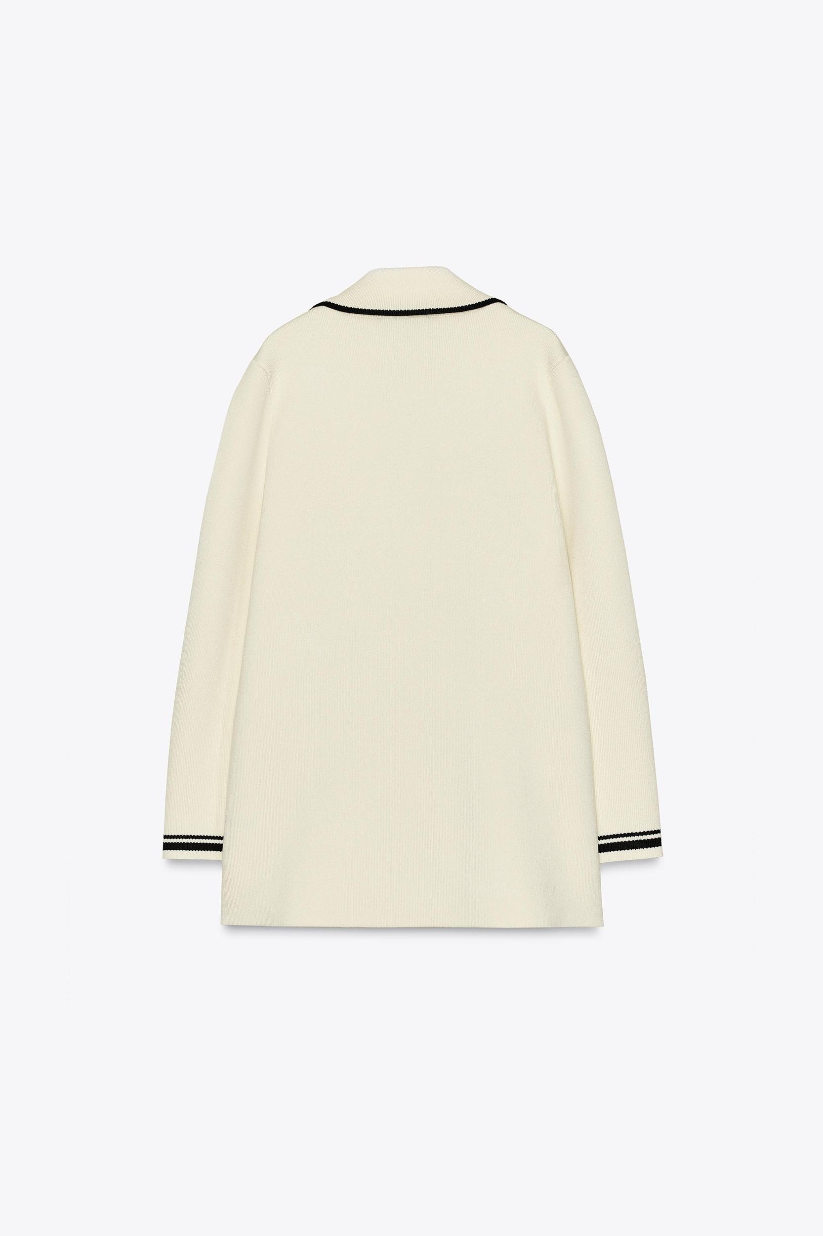 DOUBLE-BREASTED KNIT BLAZER JACKET Product Image