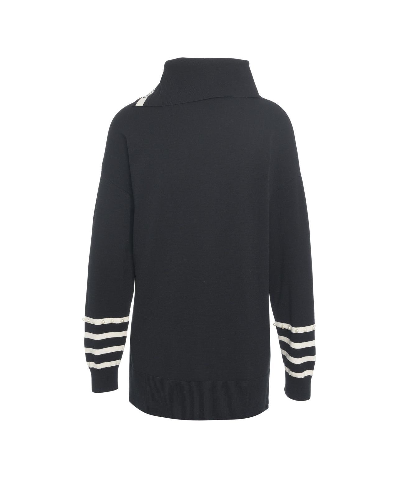 Knit pullover Product Image