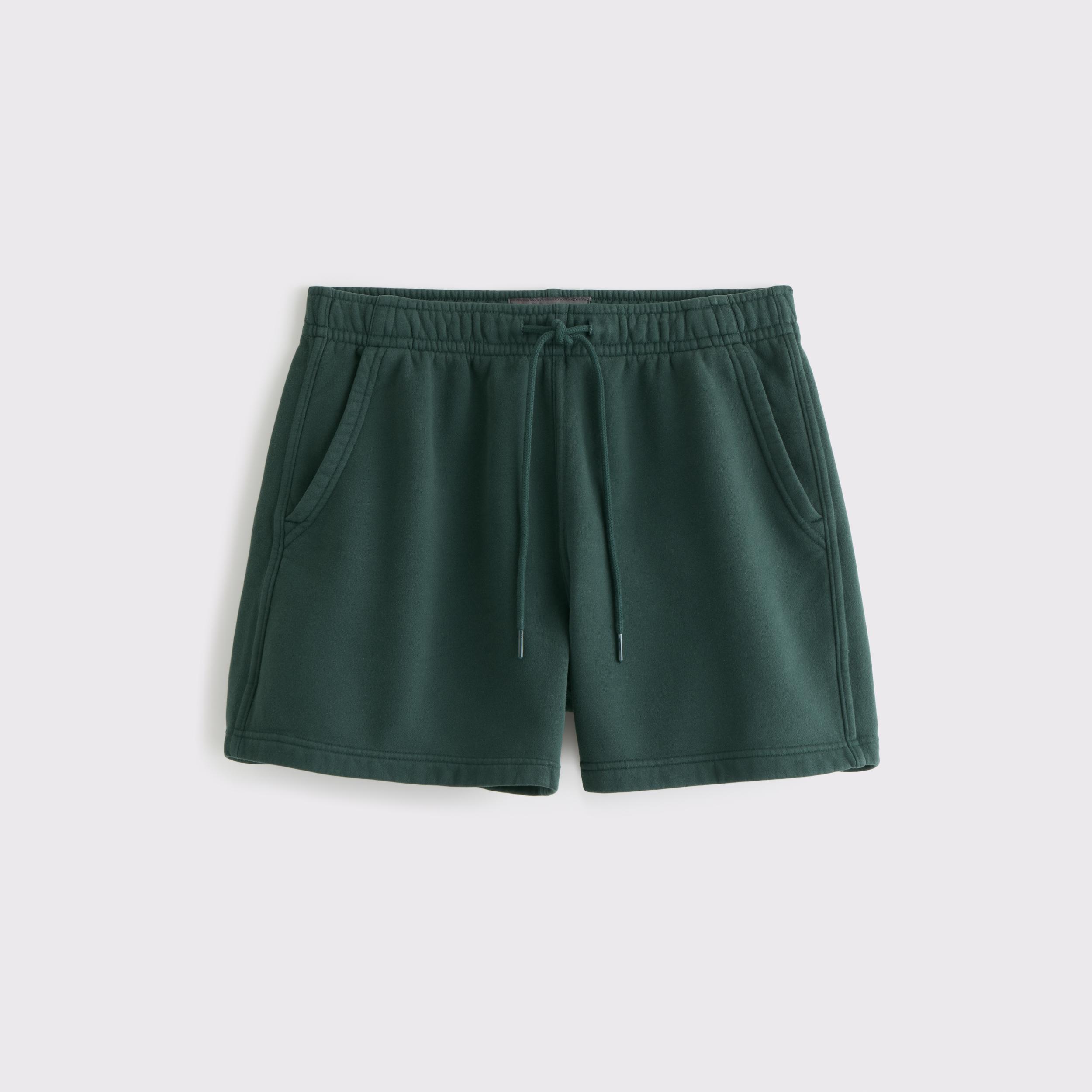 Essential Short Product Image