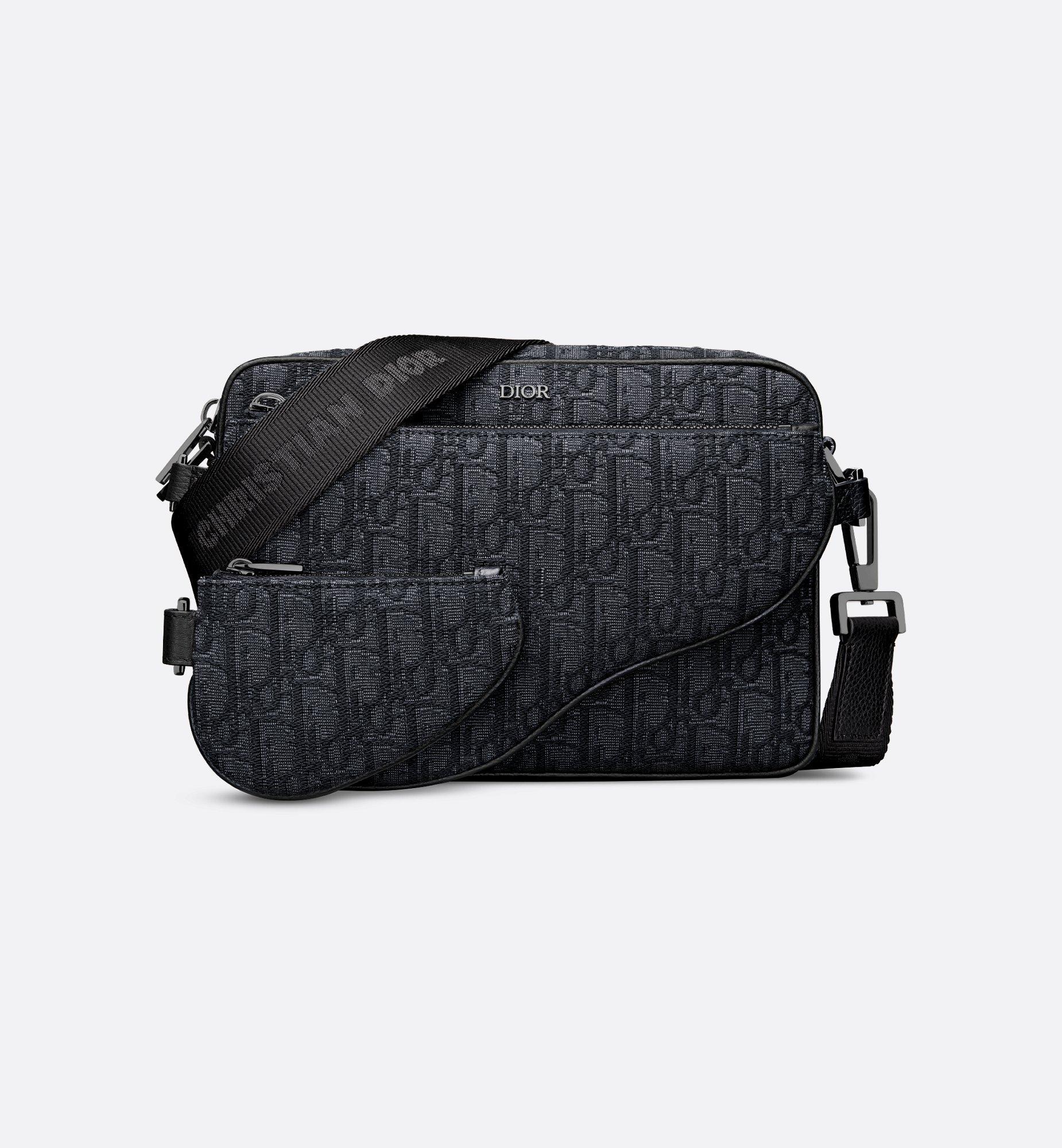 Saddle Triple Pouch Product Image