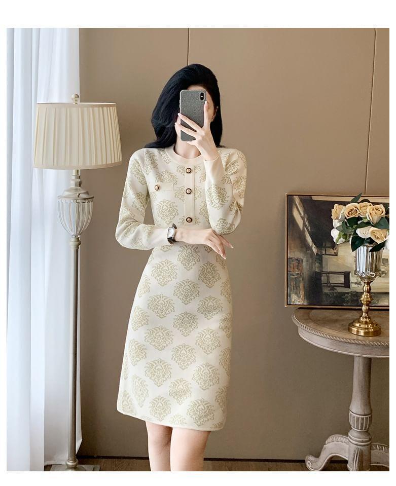 Long-Sleeve Crew Neck Patterned Knit Sheath Dress Product Image
