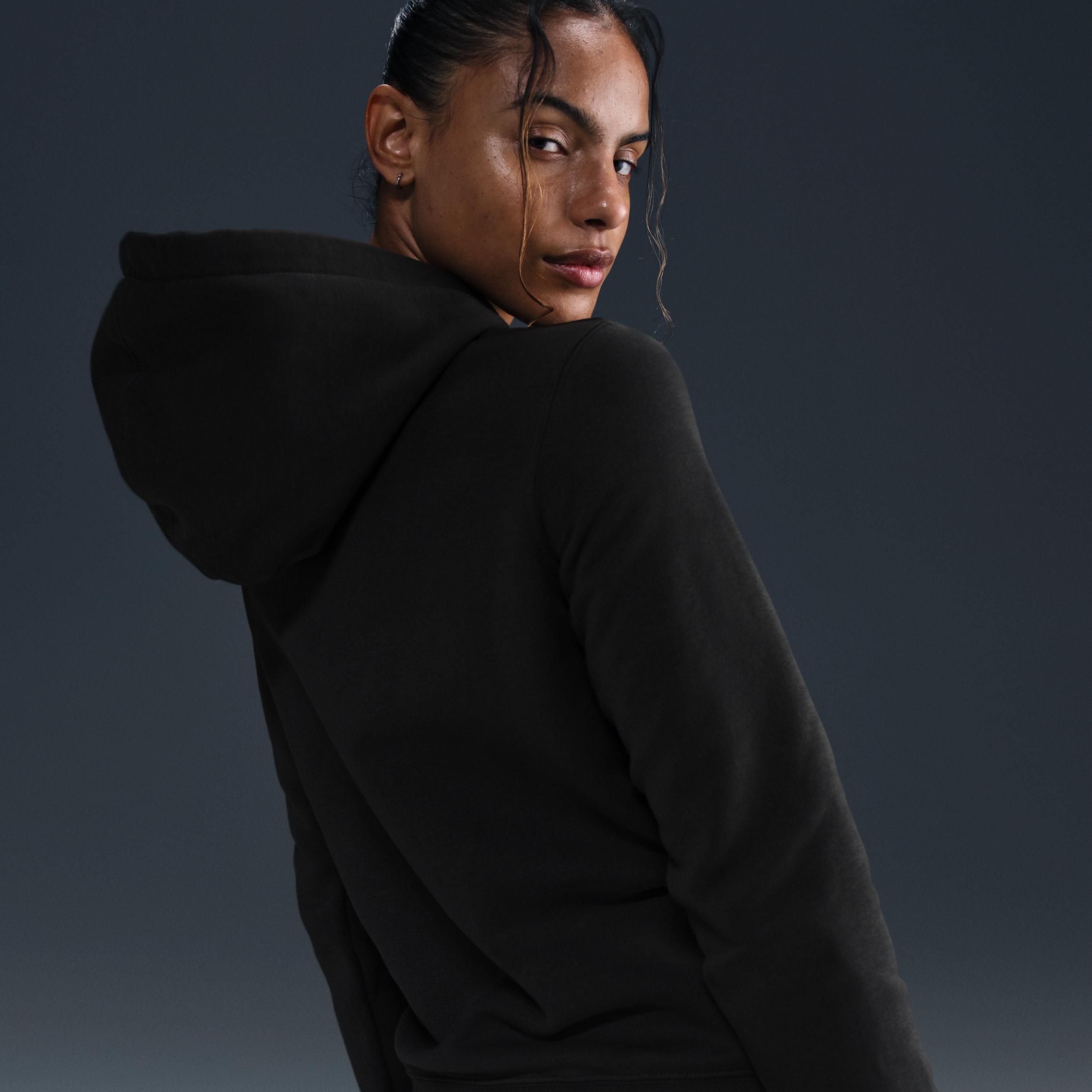 Nike Women's Wrestling Pullover Hoodie Product Image