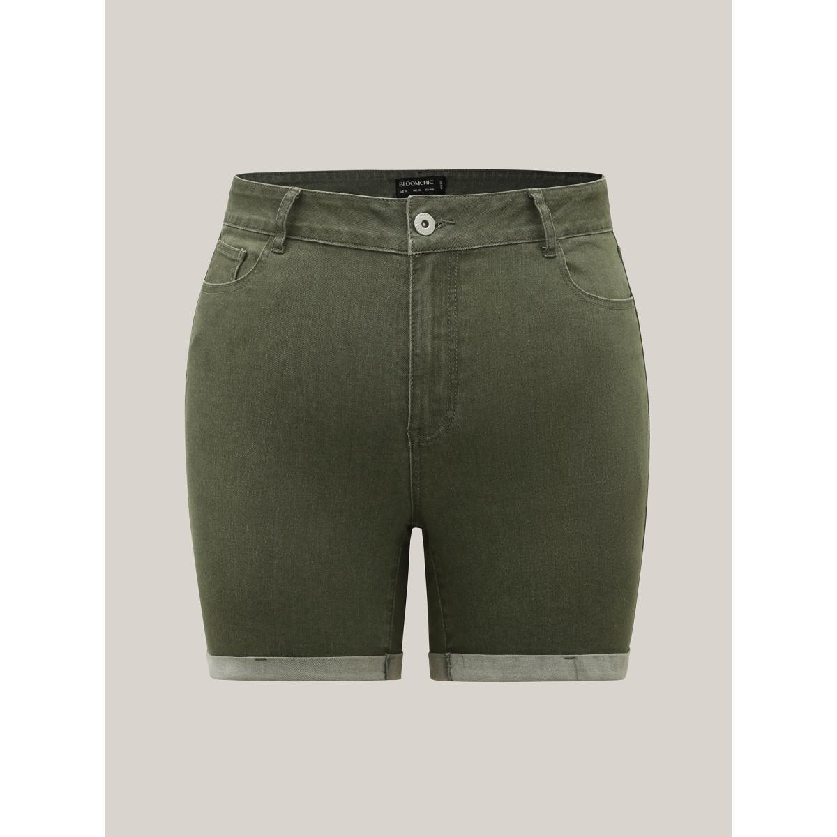 Plus Size High-Rise Classic Cut Denim Shorts Women Denimgreen Medium stretch Everyday-Casual Slanted pocket Workwear Essentials Denim Shorts BloomChic 20/2X Product Image