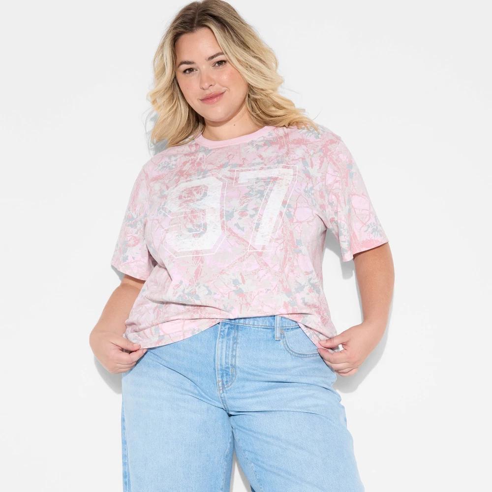 Women's Camo 97 Short Sleeve Graphic T-Shirt - Pink Product Image