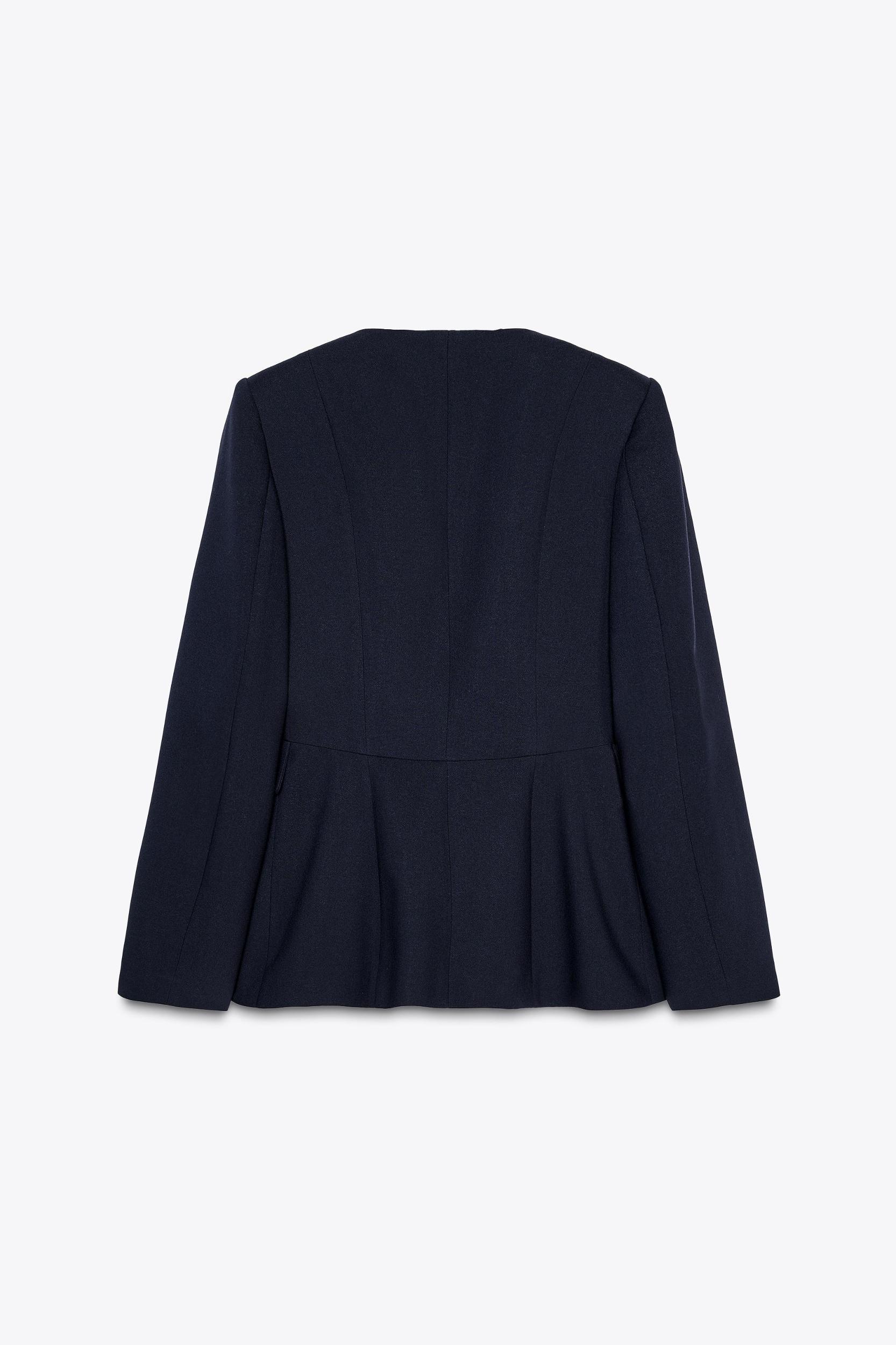 TAILORED ROUND NECK BLAZER Product Image