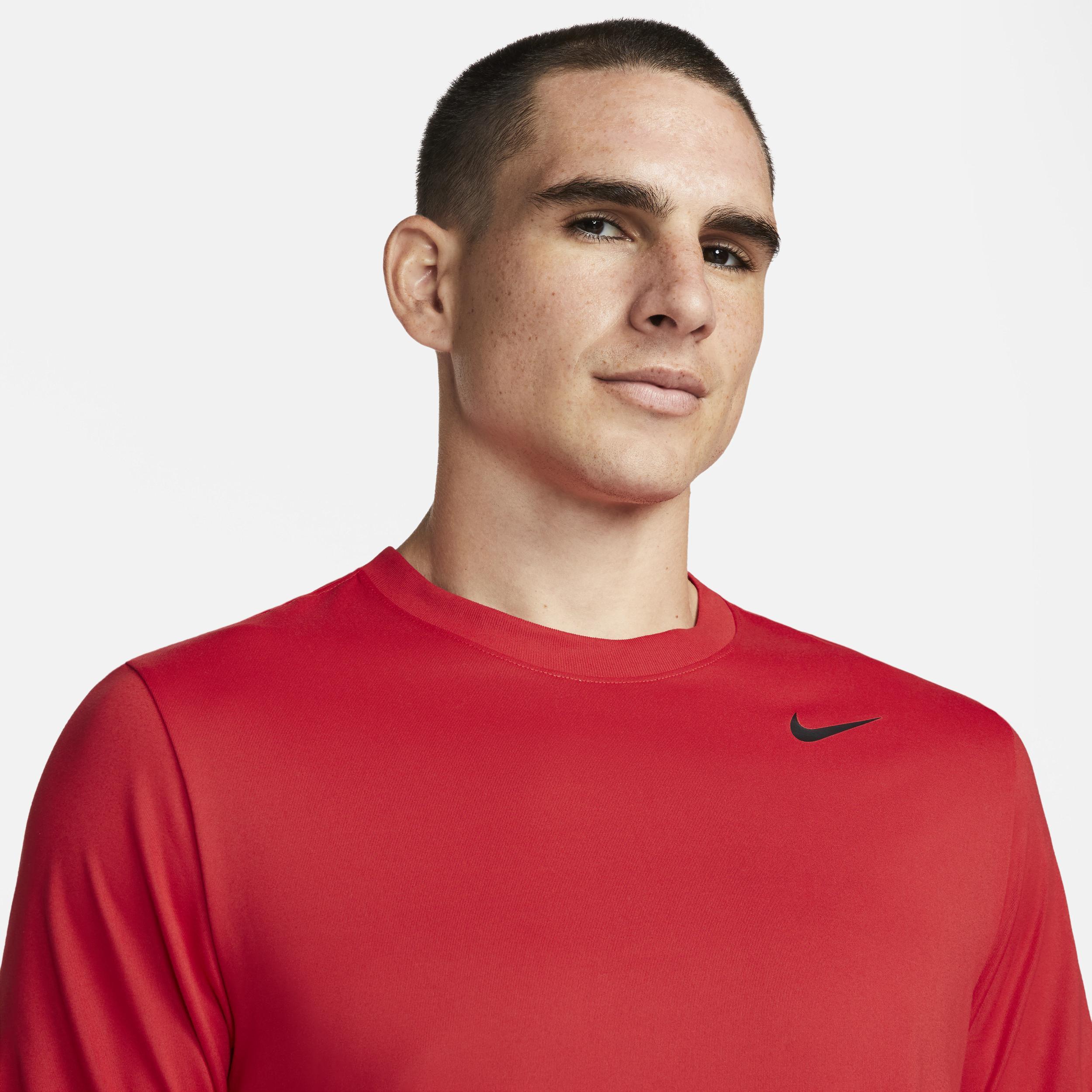 Nike Men's Dri-FIT Legend Fitness T-Shirt Product Image
