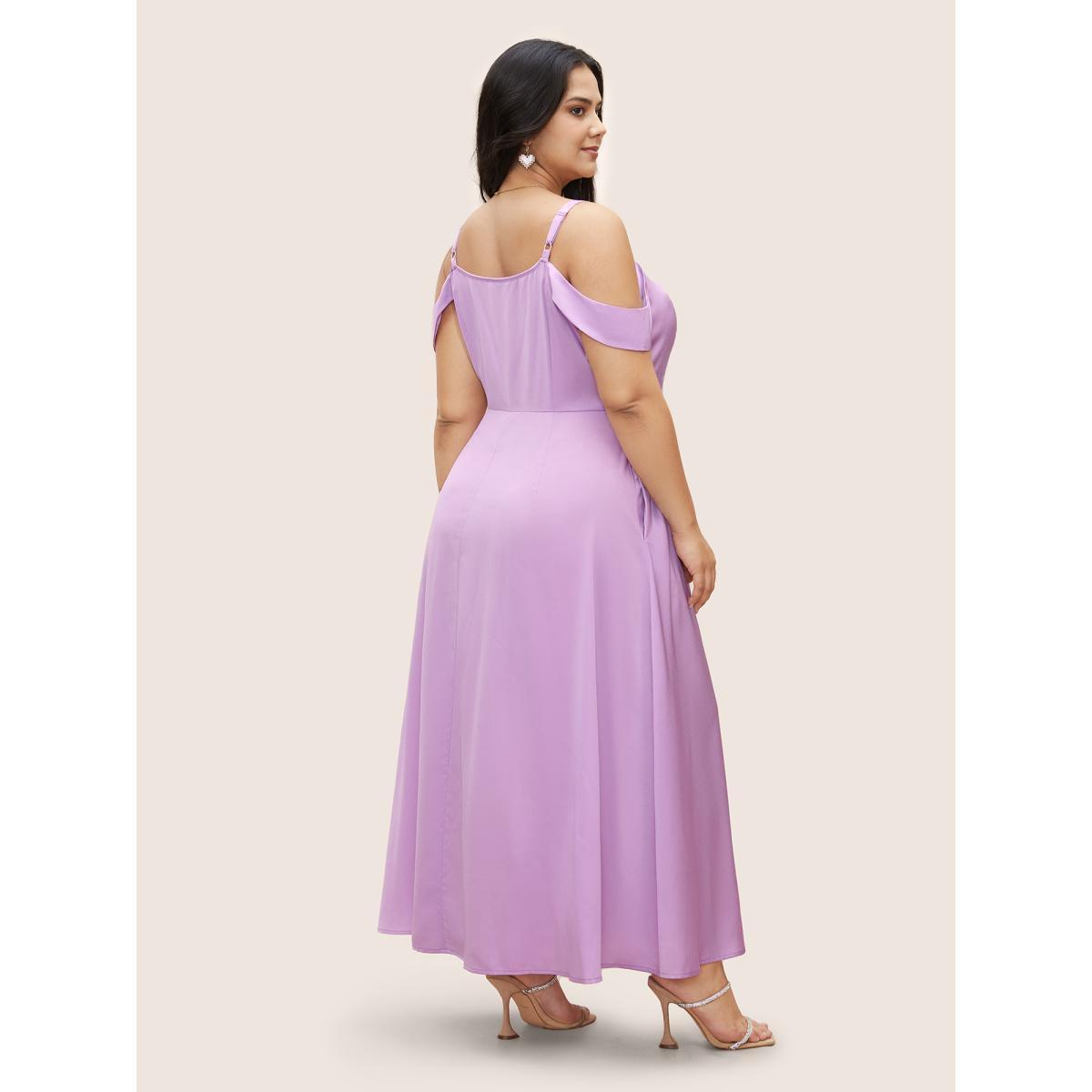 Plus Size Plain Cold Shoulder Split Front Pocket Dress Lilac Women Elegant V-neck Sleeveless Curvy BloomChic 22-24/3X Product Image