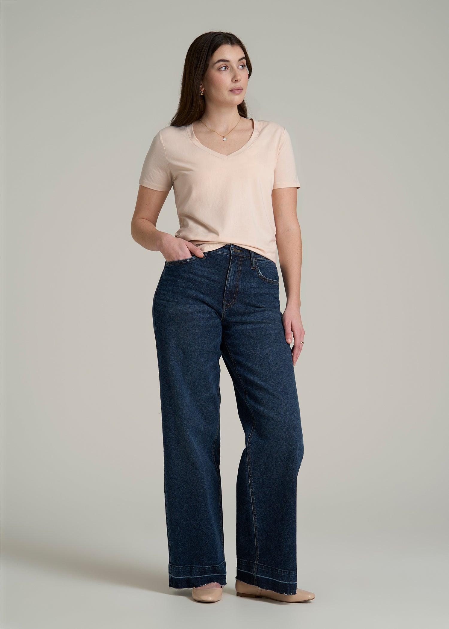 Women's Tall Scoop V-Neck Tee in Shell Product Image