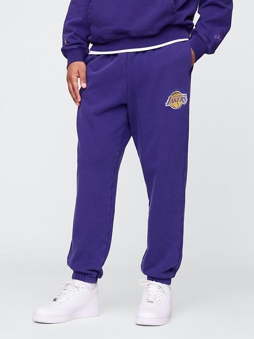 NBA Los Angeles Lakers Logo Heavyweight Joggers Product Image