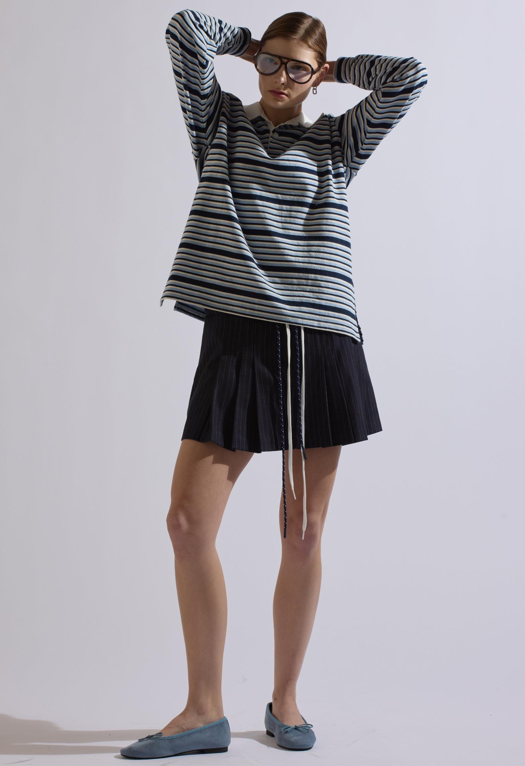 Pippa Skirt Navy Product Image