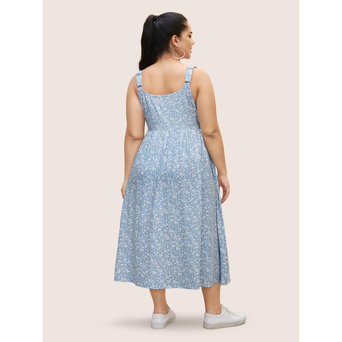 Plus Size U Neck Ditsy Floral Pleated Dress Stone Women Casual Pleated U-neck Sleeveless Curvy BloomChic 12/L Product Image