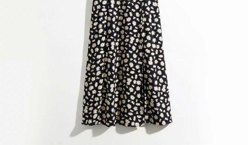 Spaghetti Strap Floral Print Slit Midi A-Line Dress Product Image